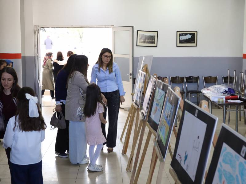 'KALE VE BEYAĞAÇ' TEMALI ŞİİR KOMPOZİSYON VE RESİM YARIŞMASINDA DERECEYE GİREN ESERLER