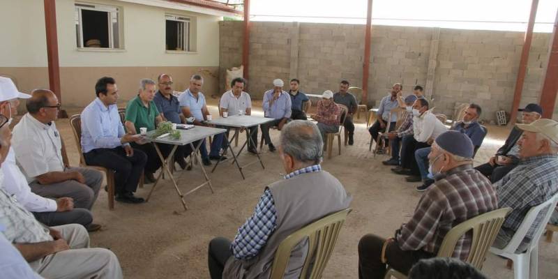 Barza Ovası Bölgesinde Tıbbi Aromatik Bitkilerin Kümelenmesi ve Üretici Örgütlenmesi ile Tarımsal Kalkınma Projesi kapsamında bulunan mahallelerde proje hakkında bilgilendirmeler ve İlçe Tarım Müdürlüğüne yapılması gereken başvuru duyuruları yenilemek