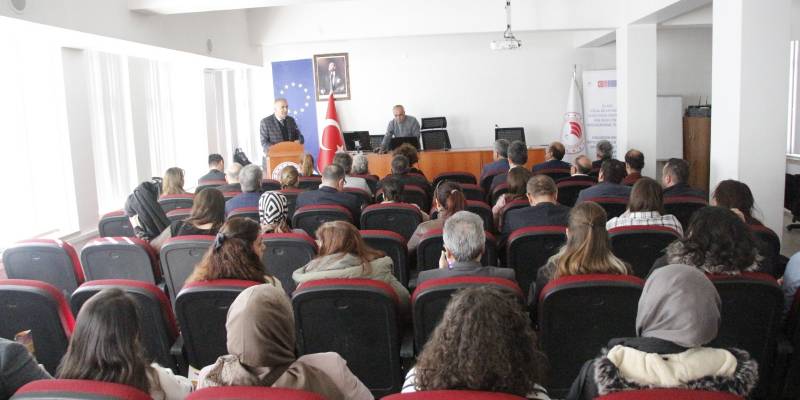 IPARD Programı Yönetim Otoritesi tarafından yürütülen proje çerçevesinde proje uzmanları tarafından sektörlere yönelik değerlendirme  toplantısı