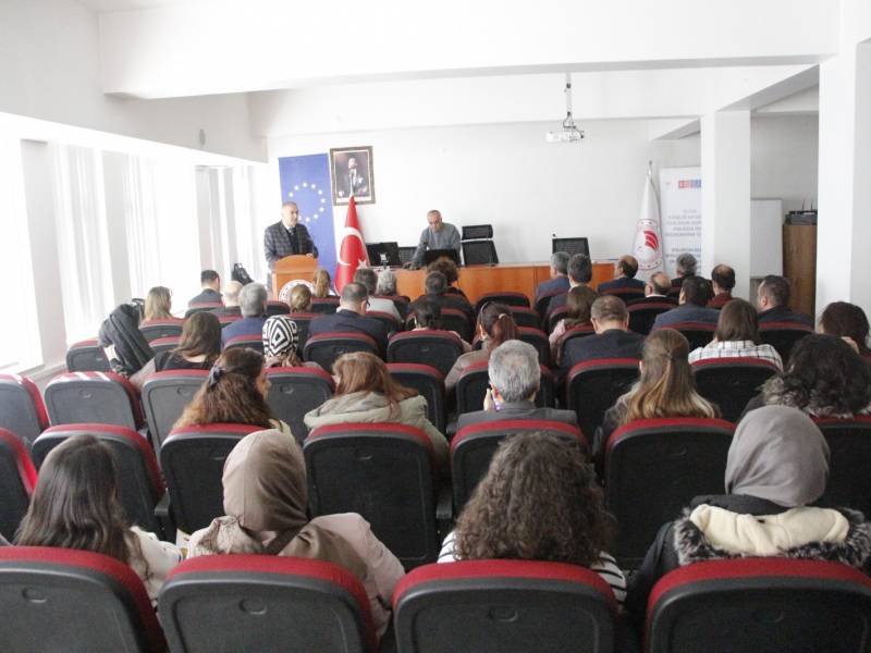 IPARD Programı Yönetim Otoritesi tarafından yürütülen proje çerçevesinde proje uzmanları tarafından sektörlere yönelik değerlendirme  toplantısı